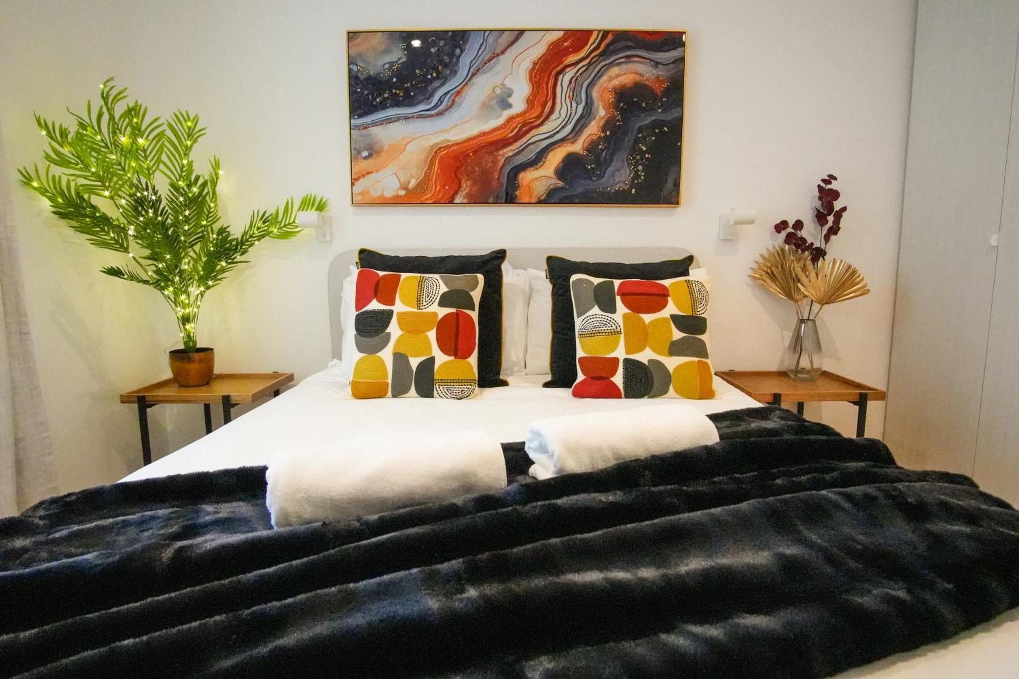 Sunrise 1 Bedroom Apartment In Central AEGON International Esterno foto